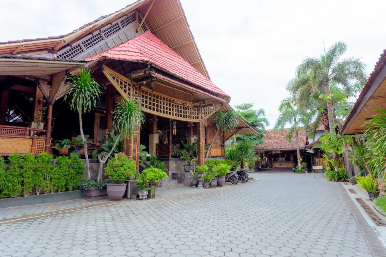 Hotel Mahkota Plengkung By Ecommerceloka Banyuwangi  Eksteriør bilde